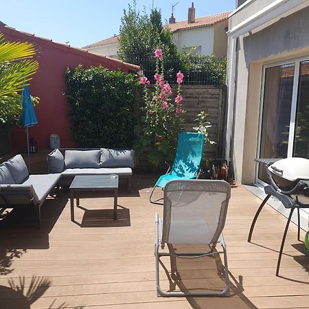 Joli Appartement 50 M2 Classe 3 Etoiles Avec Terrasse Et Jardin La Rochelle  Esterno foto